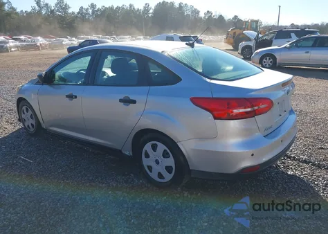 2016 Ford Focus S z USA, uszkodzony, nr VIN 1FADP3E28GL306841